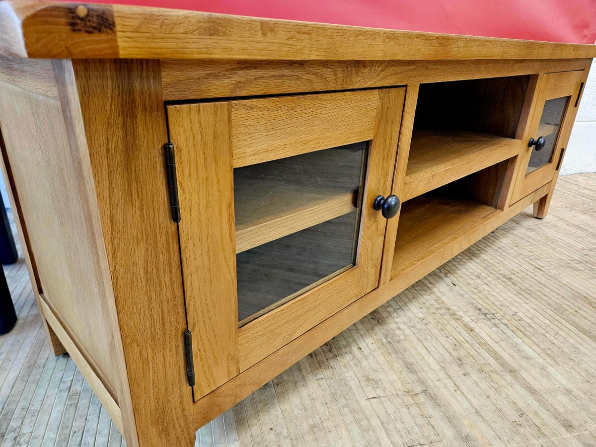 TV units Catalogue Clearance Outlet