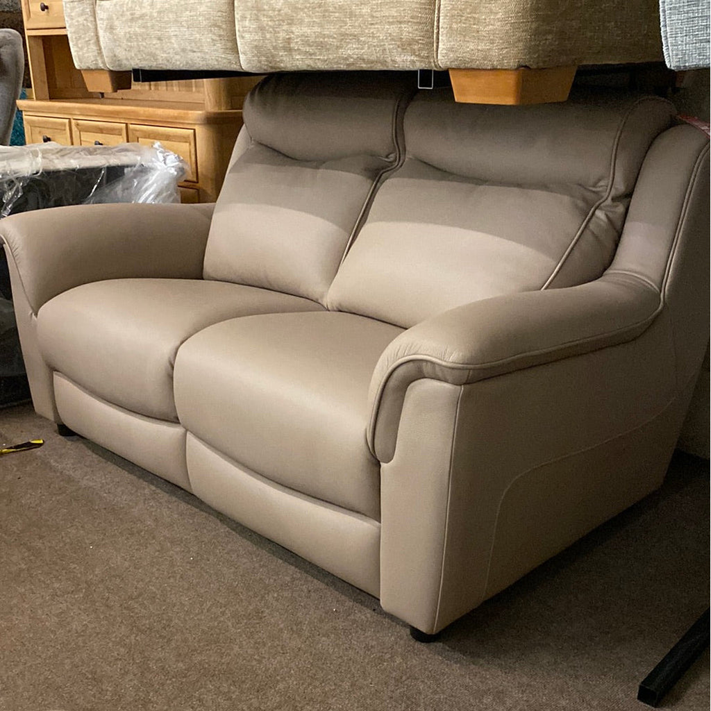 Manhattan Seater Leather Sofa Cream A Grade – Catalogue